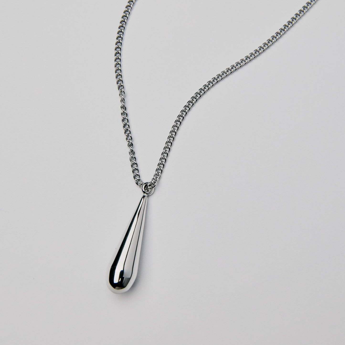 Dew Pendant Necklace